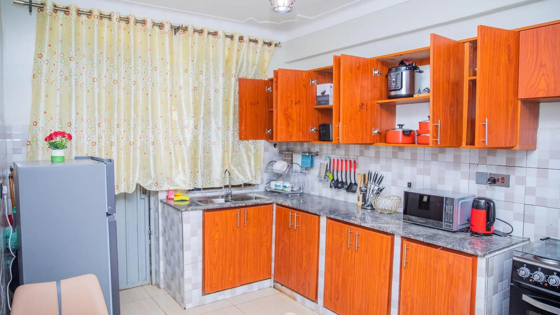 Glam Accomodations Bukoto Kampala 0*,